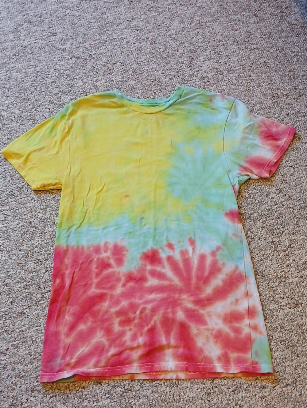 George Womens Tie-Dye Tee in Yellow, Pink & Light Blue
